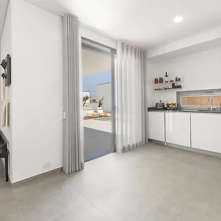 빌라 6 Silver Coast