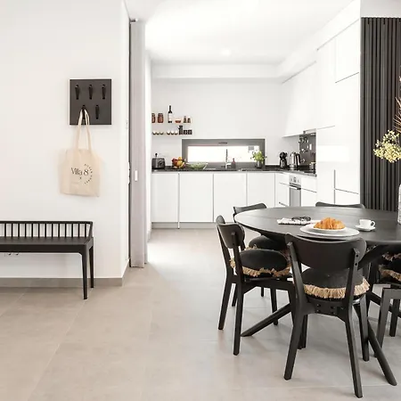 6 Silver Coast 빌라