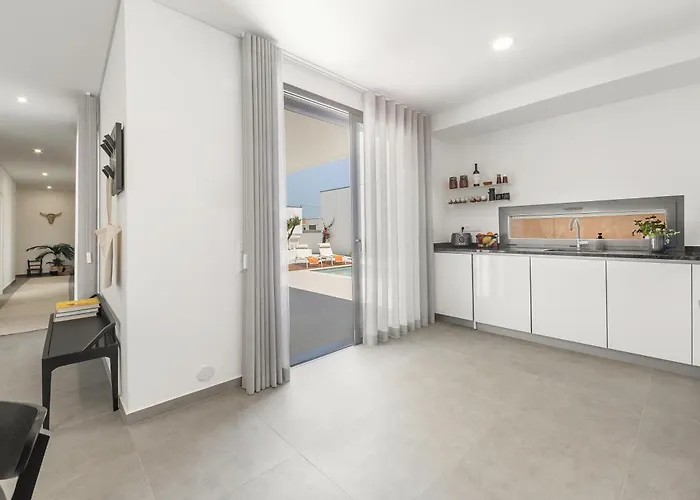 Villa 6 Silver Coast